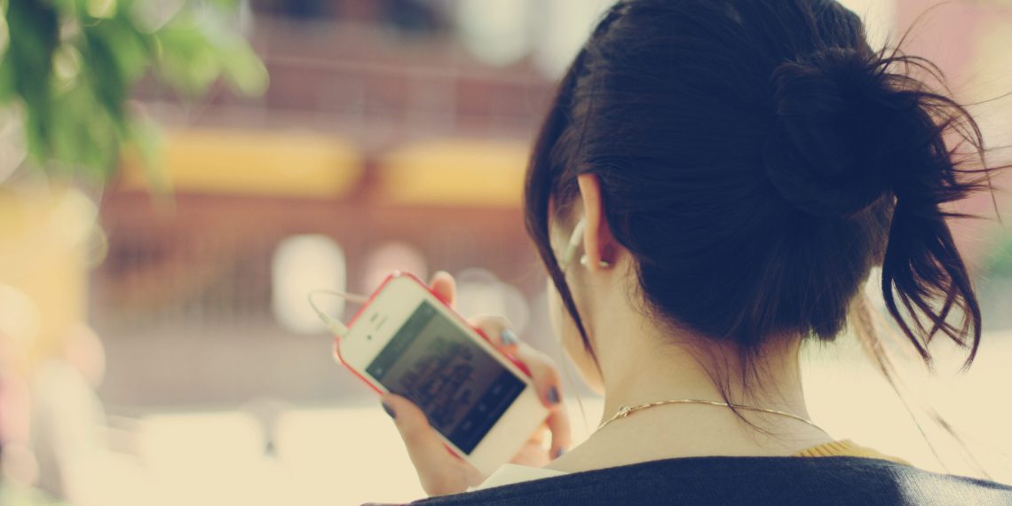 Жигитиме үйдөгүлөр каршы чыгып жатат. Эмне кылсам болот?