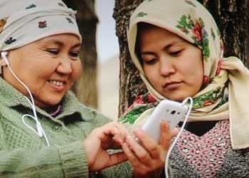 Жаштардын жашыруун тилин түшүнөсүзбү? Тесттен өтүп көрүңүз