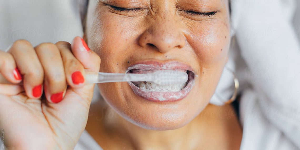 Эмне себептен ооздон жагымсыз жыт чыгып калат?