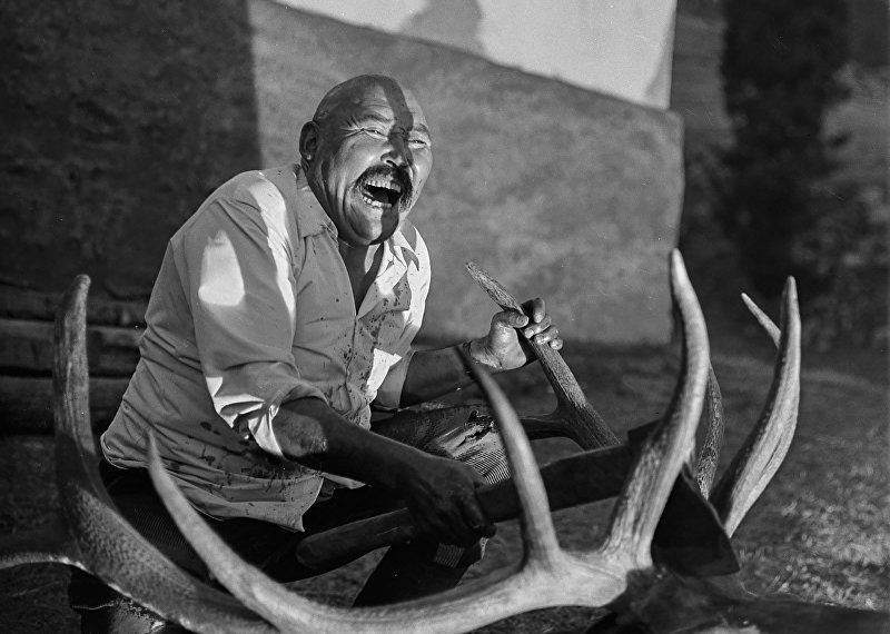 Бул кайсы тасмадагы кадр? Билем десеңиз