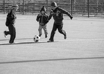 Аялым балдарымды балдар үйүнө берип салыптыр