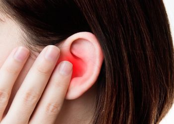 Апамдын сол кулагы чыйылдап