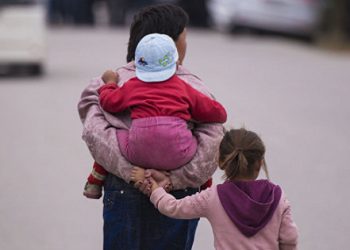 Кыз төрөй бересиң деп таштап кеткен күйөөм таанылгыс болуп калыптыр