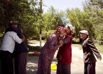 Апам кеткенде кайын энем экөөбүз жыргайбыз