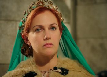 Бул каармандын аты ким? «Даңазалуу доор» сериалы боюнча тест