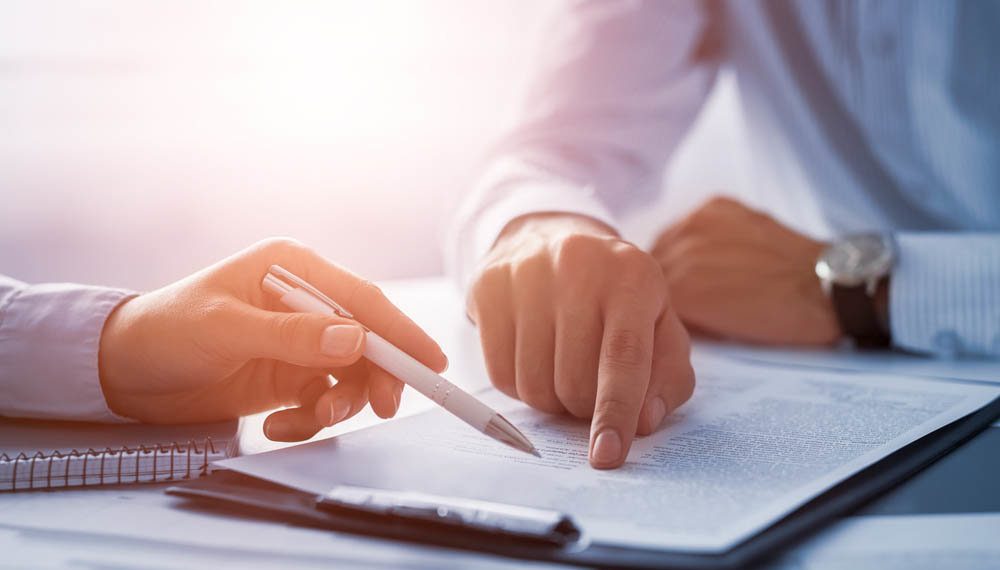 Өзбек жарандары мыйзамдуу иштеши үчүн эмне документ керек?