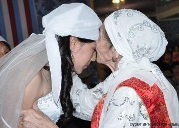 Жаңы алган келиним кемпирими беш килограммга арыктатты