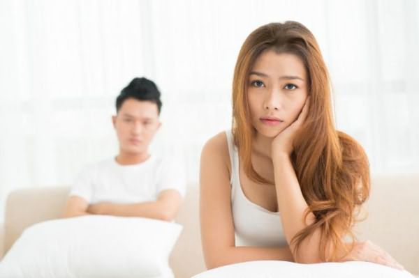 Күйөөм “баары эле ушинтип жашашат” - дей берет. Мага кеңеш бериңизчи?