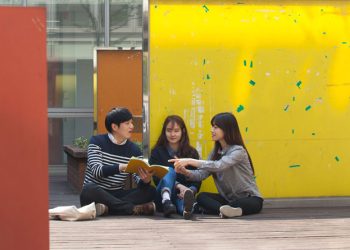 Кореяда билим алуу үчүн керектелүүчү документтер