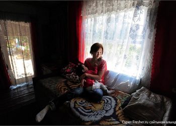 Күйөөм апасынан уруксат сурап анан көйнөк алып берет