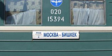 Жолдошум Россияда иштесе деле алимент төлөөгө милдеттүүбү? Адвокат жооп берет