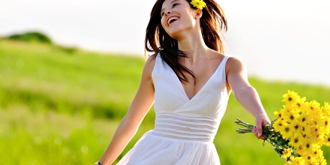 Д.Карнеги: Өзүңдү бактылуу адамдай алып жүр