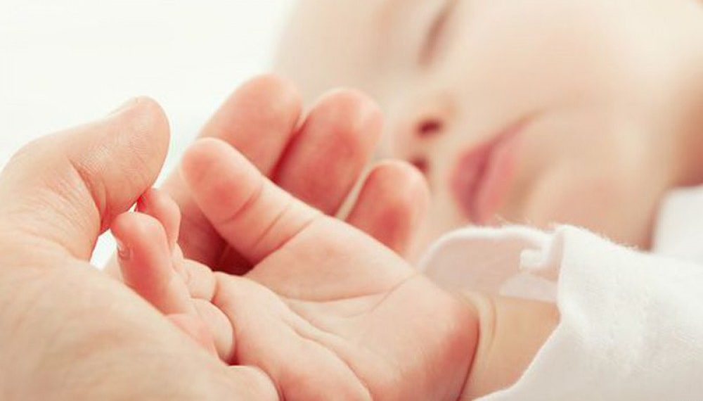 Москвага кетүү үчүн балага кандай документ жасатуу керек? Адис жооп берет