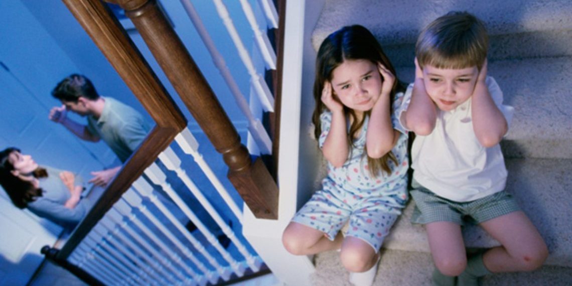 Жеңем балдарды көрсөтпөй бизди кууп чыкты. Эмне кылсак болот?