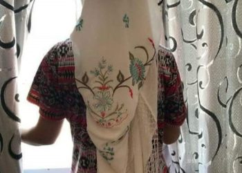 Келиним үйдөн сөз ташып жүргөнүн ата-энем билбейт