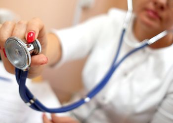 Кош бойлуу болгондо убактылуу учетко турса болобу? Эксперт жооп берет