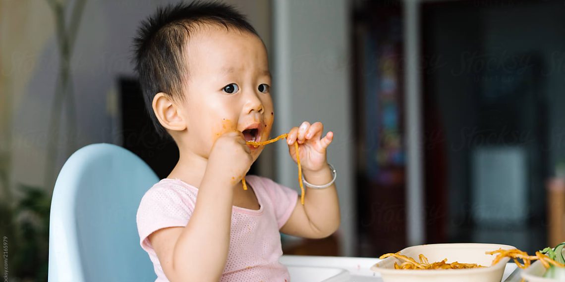 Баламдын териси сыйрылып