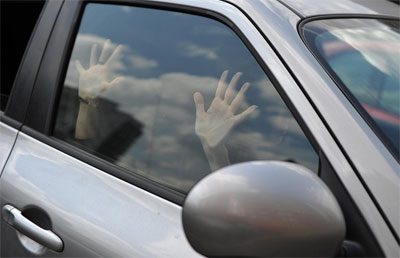 Депутат байке окууга өткөрөм деп алдап кыздыгымдан ажыратты