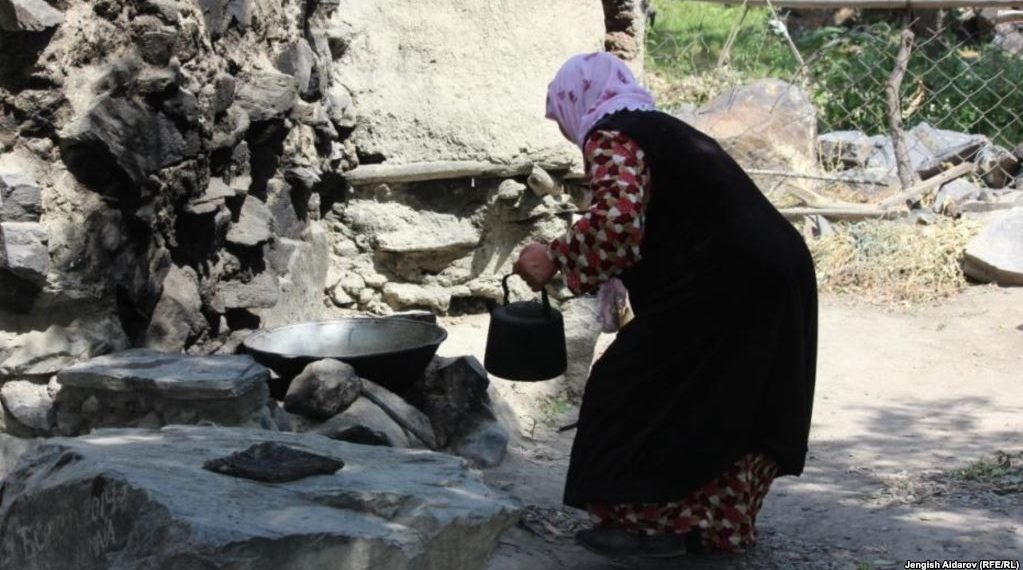 Таенеме жашоодон тажадым десем