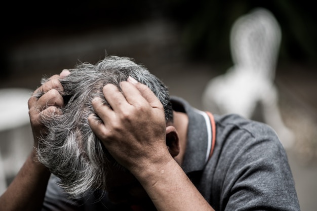 "Калың бербейт экенсиң" деп кызымдын жигитин кууп чыкканыма өкүндүм