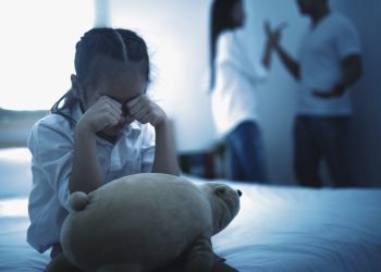 Баласынан баш тартса алименттен бошотулабы? Ата-эне укугунан ажыратуу процесси