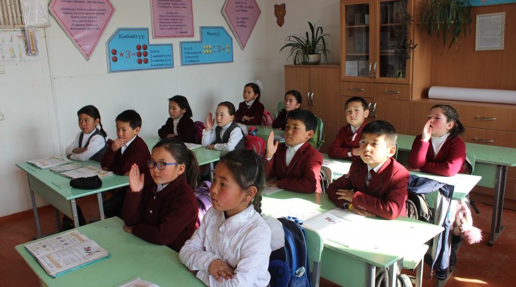 Журналистика факультетинде окуйм. Мектепте мугалим болуп иштесем болобу?