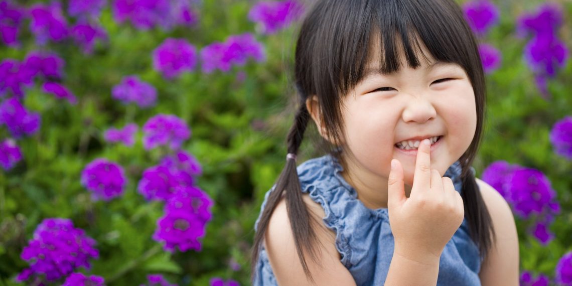 Кызымдын тили жакшы чыга элек