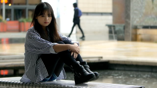 Кичинемде эне мээримин көрбөгөнгөбү