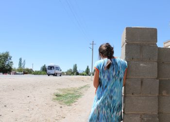 Апам нанды күлгө түшүрүп алган келинчегимди үйдөн кууп чыгыптыр