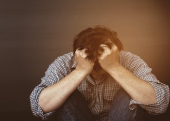 Аялыма "балдар үчүн жашайлы" десем макул болбой койду