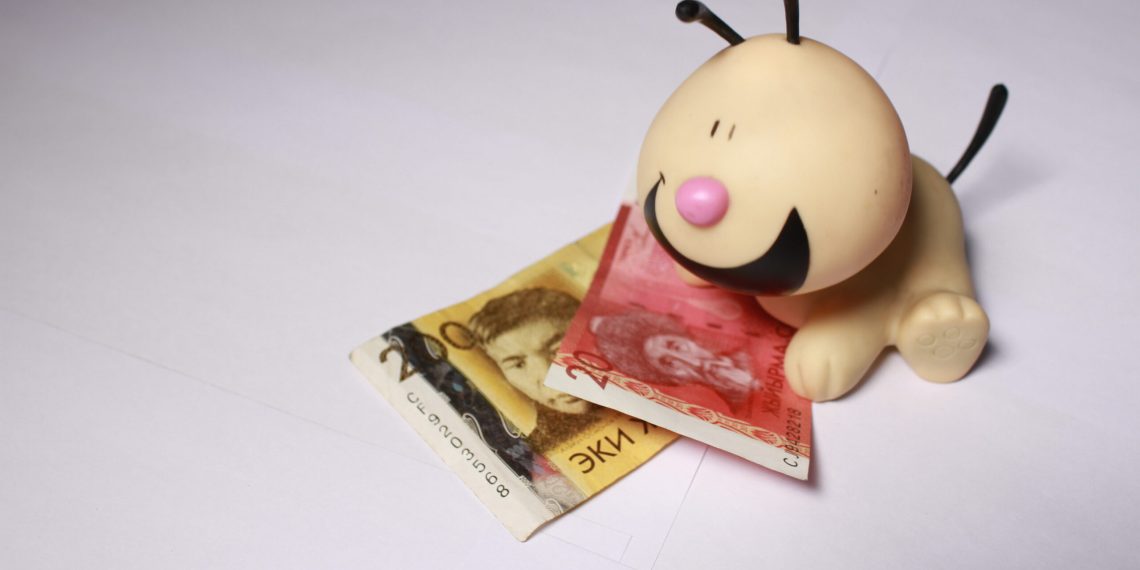 Эки балама жөлөкпулга документ тапшырсам албай коюшту