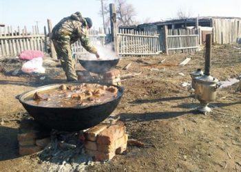 Эт бышыра албай уят болбойм десеңиз