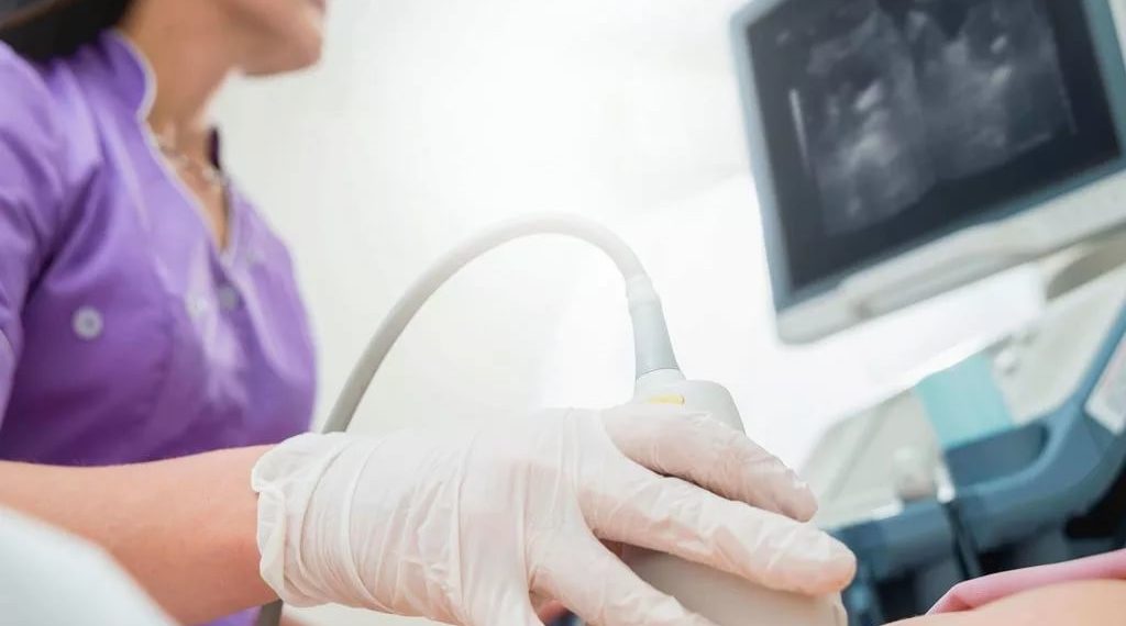 Курсактагы балама “Синдром Дауна” коюлуп жатат. Эмне кылышты билбей турам.