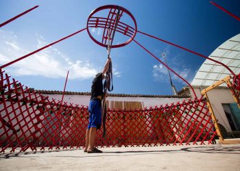 Боз үй тиккенди билем десеңиз