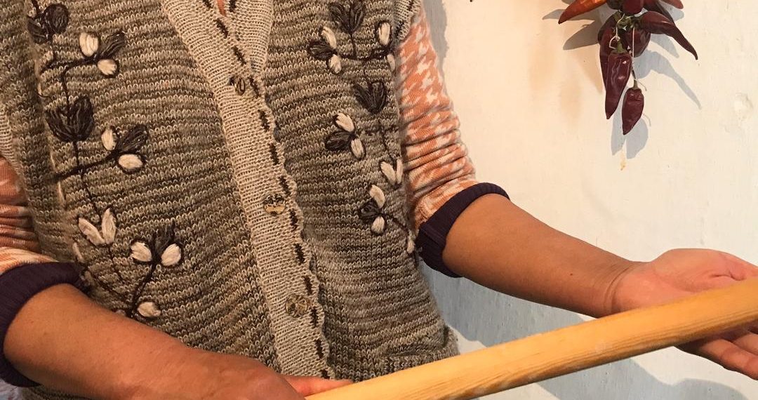 Жеңем “дагы экини төрөсөм