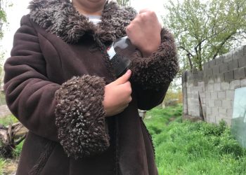 Өч алгым келип жүргөн эски сүйгөнүмө арак көтөрүп келатып жолугуп калдым