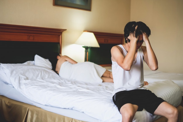 Күйөөмдүн спермасы кан аралаш чыгат. Окурмандарын суроолоруна уролог жооп берет