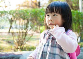 Кайын энем экөөбүздүн ортобузда жүрүп