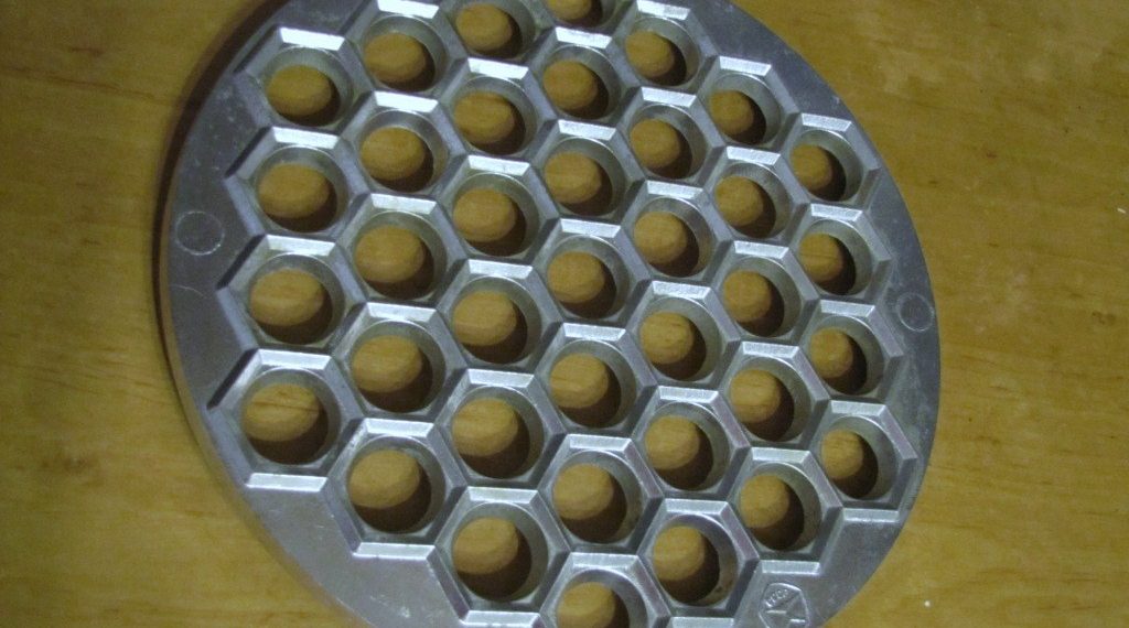 Бул эмне экенин билем десеңиз