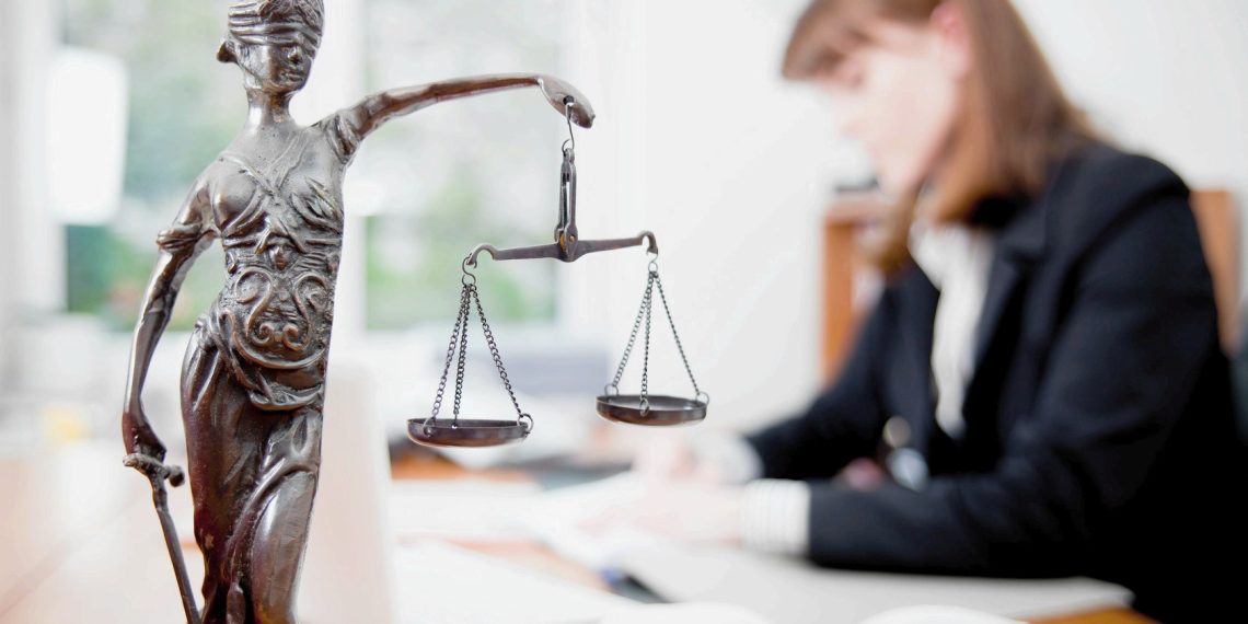 Алимент өндүрүү боюнча сот аткаруучу мени менен өзү байланышабы?