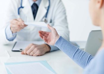 Гинекологго барсам кагаз түрүндө кыздыгым бар же жок экенин жазып бере алабы?