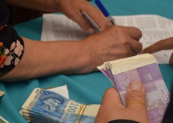 Май айында жөлөкпулга документ тапшыргам. Ошондо качан алып калам?