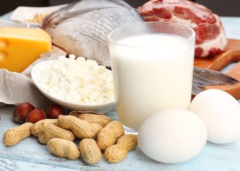 Арык адамдар семирүү үчүн кандай тамак жеши керек? Нутрициолог жооп берет