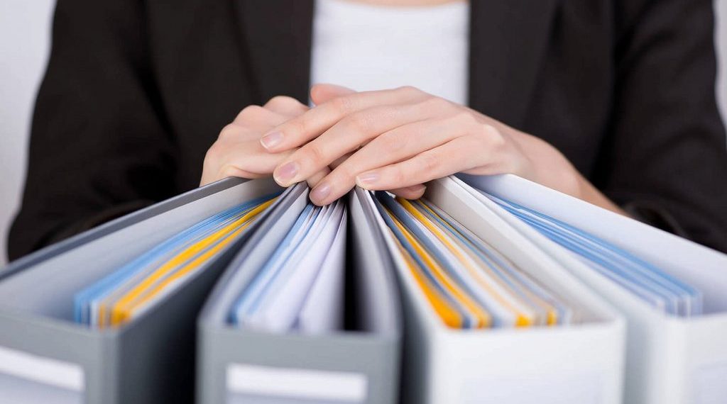 Университет контракты төлө анан документиңди беребиз деп жатат. Бул туурабы?