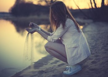 Өткөндү кантип унутуп