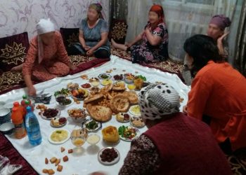 Бир тоок союп бергениме сүйүнүп кеткен кудама ыраазымын