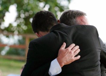 Өпкөм оорубаса атамдын ким экенин билбей жүрө бермекмин