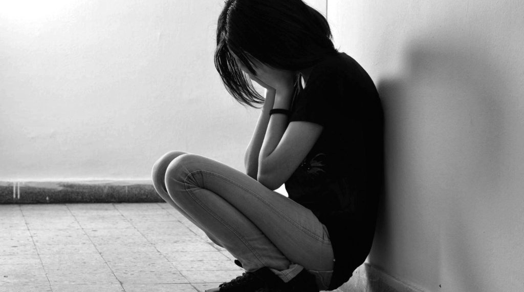 Атамдын башка сүйлөшкөнү бар экен