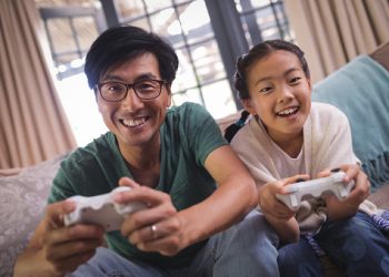 Өспүрүм балдар менен кантип тил табышуу керек? Психологдордон 7 кеңеш