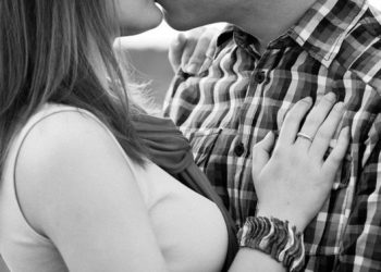 Мен иштеген жерге адамдар жыныстык катнашка баруу үчүн келишет экен